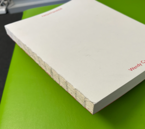 Exposed or visible section sewn book